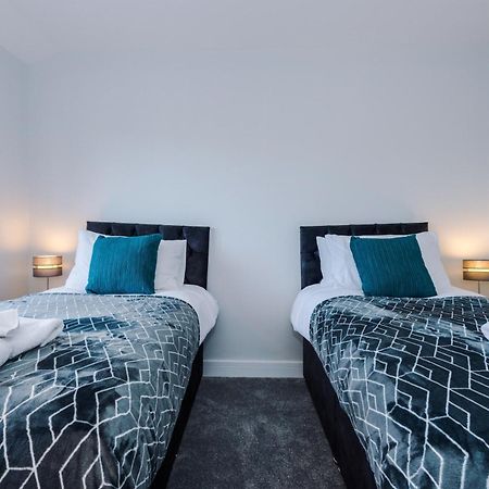 Sandileigh House By Yourstays - Luxurious 3 Bedroom House In Altrincham Exterior photo