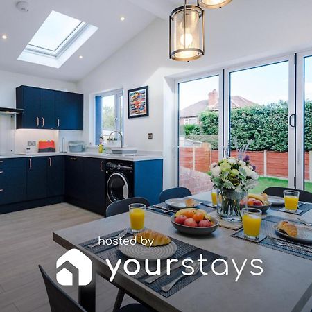 Sandileigh House By Yourstays - Luxurious 3 Bedroom House In Altrincham Exterior photo